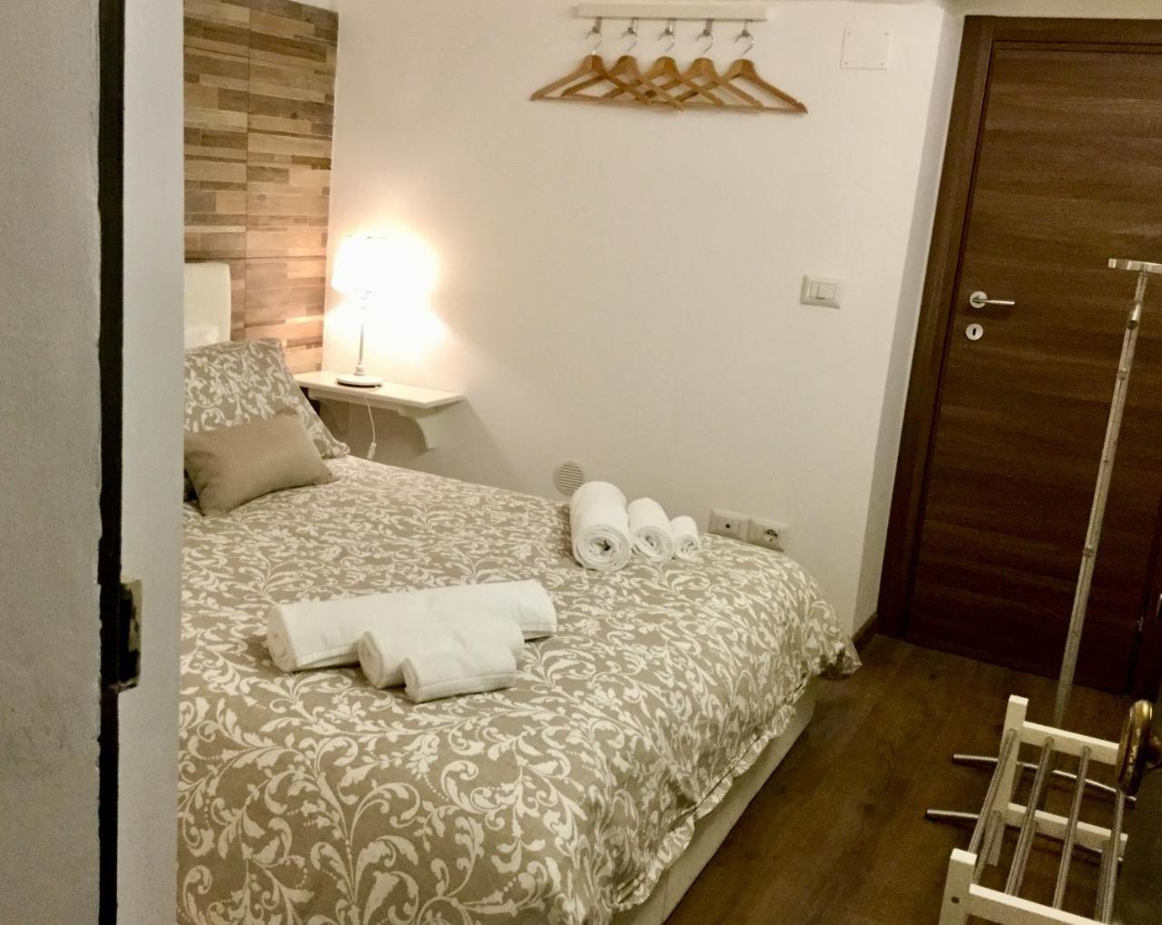 Borgo Empedocle House Apartment Катания Екстериор снимка